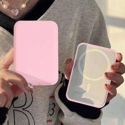 TPU软磨砂保护壳，兼容 MagSafe电池组，四角全包防摔，质感细腻