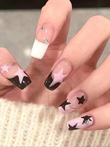3 Peças de Adesivos de Arte de Unhas Assimétricos de Estrela - Elementos Decorativos de Natal, Ano Novo e Ano Novo em Preto, Branco, Prata, Design de Arte de Estrela Assimétrica no Estilo Y2K, Adequado para Uso Diário, Casamento e Feriados de Mulheres, Adesivos de Arte de Unhas Descartáveis, Tema Minimalista Y2K, Fácil de Colar Decorações de Unhas
