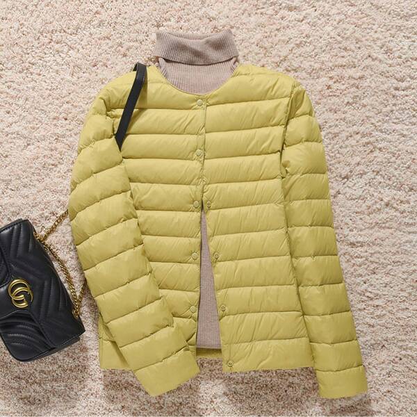 2025 New Women's Lightweight Down Jacket- Short Style, Round Neck, Collarless With Inner Liner, Perfect For Layering Or Solo Wear, Cold Weather Wear, Solo Outfit, Minimalist Fashion, Collarless Design, Cozy Fabric, Duck Down Filling, Women's
