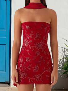 Women Summer Mini Bandeau Dress Sleeveless Off Shoulder Flower Embroidery Tube Top Dress With Scarf - 紅色 - 查看 3