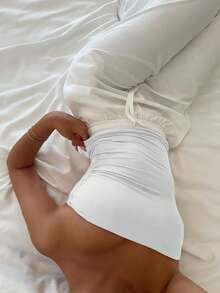 Vaiaye 女士无缝无肩带纯色弹力修身吊带背心，春夏基础款无肩带背心，适合情人节穿着 - 白色 - 查看 10