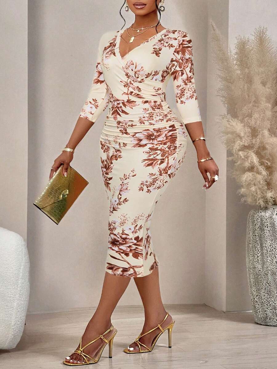 Plus Size Women's Fashion Wavy Print Wrap V-Neck Ruched Bodycon Midi Dress (Random Print) Summer Vacation Elegant - Brown - View 1
