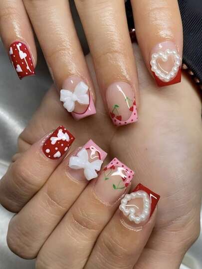 24 Pieces French Tip Press-On Nails Short False Nails Pink Square False Nails With Bow Pearl Decoration Strawberry Heart Design Artificial Square Nails Press-On Cute Reusable Nails