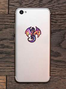 1张彩色飞龙贴纸，卡通乙烯基贴纸。这些耐用的贴纸非常适合贴在汽车保险杠、卡车、摩托车、头盔、笔记本电脑、窗户、水瓶和邮箱上。它们是一次性使用的，带有背胶，非常适合作为摩托车配件，并且设计生动。 - 彩色 - 查看 7