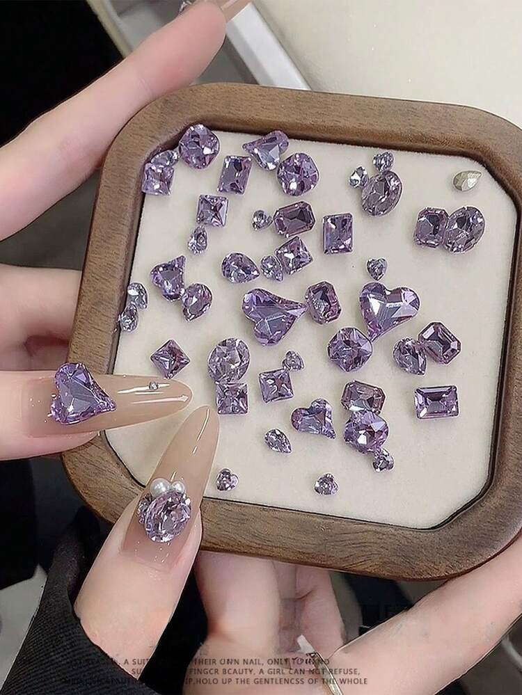 60颗闪亮水晶紫色美甲水钻，混合紫色不对称尖底水钻，冰糖蝴蝶爱心美甲饰品装饰，DIY美甲配件，美甲用品，美甲宝石 - 紫色 - 查看 1