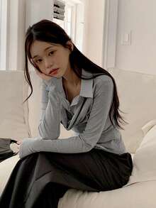 Áo kiểu nữ thanh lịch cổ bẻ dáng ôm 2 trong 1 tay dài kẻ sọc, thích hợp cho mùa xuân. - Màu Xám nhạt - Xem 2