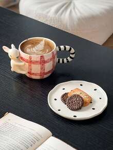 1 Set 350ml 3D Animal Plaid Ceramic Cup & Saucer, Cute Red & White Plaid Animal Pattern Ceramic Cup & Saucer, Cup Body With 3D Animal Decorative Details, Suitable For Coffee And Beverages, Ideal For Children's Room And Gifts For Friends