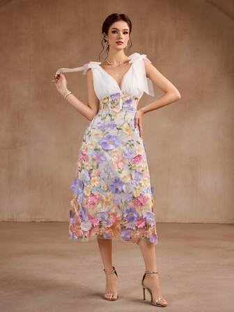 Nouvelle arrivée 2025 Robe de mariée élégante et romantique avec patchwork floral 3D, col en V en maille blanche