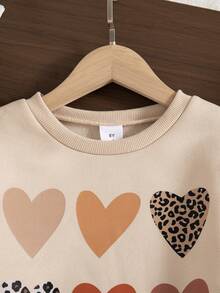 Set 2 piese ținute casual pentru fete preadolescente, hanorac cu mânecă lungă și pantaloni cu guler rotund și imprimeu cu inimă, căptușeală termică, toamnă/iarnă - Kaki - Vizualizare 3