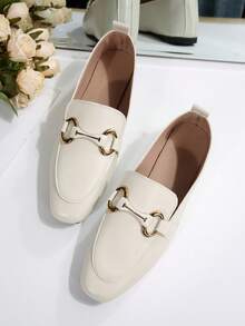 Mocasini eleganți cu decor metalic, mărime mare, fără mâneci, negri, toamnă - Bej - Vizualizare 8