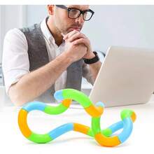 New24 PCS Fidget Gifts Packs Kids Adult Boys Girls Toys Stress Relief Anxiety Relief ClassroomBirthday Gifts Kids - 24包 - 查看 10