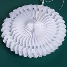 12pcs Winter Wonderland Snowflake Party Decorations Set: White Paper Fan Decor Snowflakes Garlands Banner For Frozen Birthday, Christmas, Baby Shower, Wedding - trắng - Xem 7