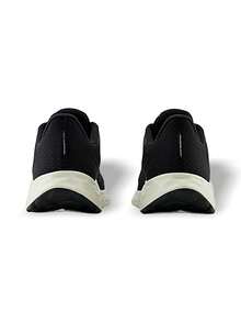 New Balance Giày thể thao chạy bộ Arishi cho nữ, tập gym, đi chơi, thể thao, nhẹ, co giãn, độ đàn hồi tốt, đệm, thấm mồ hôi, hấp thụ sốc, mặt trên bằng lưới thoáng khí, chống trượt, đế dày, dễ giặt, nhanh khô, logo màu trơn, thoải mái cho phụ nữ năng động, màu đen, WARISYK4 - đen - Xem 5