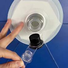 1/2 piezas Voleibol inflable gigante - Material de PVC duradero, diseño vibrante en azul y amarillo, adecuado para reuniones familiares, piscina, fiestas en la playa, juegos al aire partidos de voleibol, fácil de inflar, colores mixtos vibrantes, accesorio de deportes al aire libre, entretenimiento para fiestas en la piscina, diseño dinámico, inflado conveniente, aplicable para fiestas acuáticas, fiestas de vacaciones, accesorios para fiestas temáticas de deportes - Multicolor - Ver 5