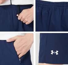 Under Armour Leichte, schnelltrocknende Herren Sporthose aus Gewebe, geeignet für Laufen, Fitness, Training, Basketball