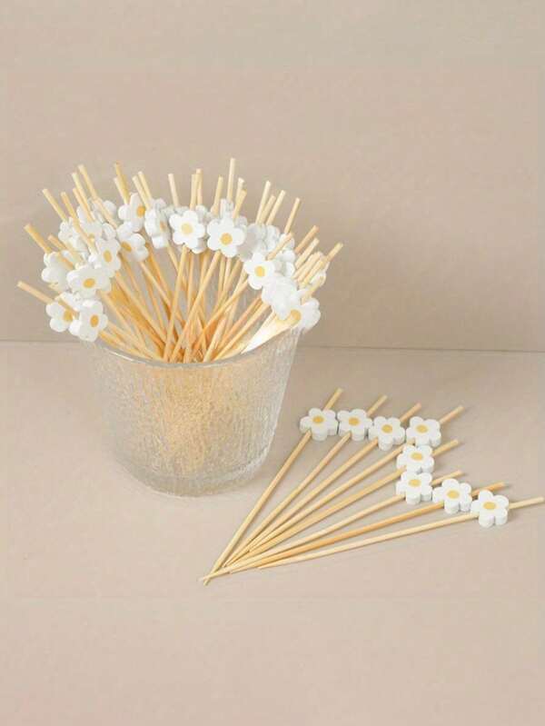 100pcs Daisy Themed Food Picks, Flower Dessert Fruit Forks, Toothpick Sticks, Flower Skewers, Ideal For Beverages, Desserts, Appetizers, Fruits And Sweets Decoration, Parties, Weddings, White Mini Food Picks For Decoration, Kitchen, Summer Parties, Durable, Fun Drink Accessories, Holiday Birthday Party Decorations