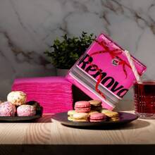 Red Label Fuchsia Paper Napkins - 70 Napkins