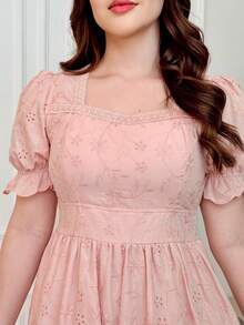 Elegant 3D Embroidered Laise Midi Dress In 100% Cotton With Puff Sleeves And Flared Skirt - Hồng phấn - Xem 3