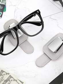 Magnetic Leather Car Sun Visor Fashion Glasses Holder Clip - Fashion Glasses Clip With Card Slot, Car Interior Accessory - Grey - View 4