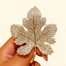 1 Pc Rose Flower Elegant Red Chic Fashion High-Quality Pin Brooch, High-End Jewelry Lapel Pin Brooch Dress Accessories Pin For Clothes Bag Charm School Office Accessories Shirts Jacket Christmas Halloween Clothes Pin Funny Cute Teacher Gifts