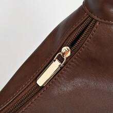 Maillard coffee brown and black portable shoulder bag, soft texture, large capacity tote bag, retro versatile women's bag, messenger bag.