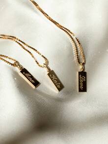 1 Stück quadratischer Namensschild Halskette mit Gravur, hochwertige Box Halskette, individuell anpassbarer Name oder Text, individuelle Halskette, Damen Halskette, individuelle Mode-Schmuckstücke, anpassbare Artikel, Namenskette, indivAnfangsbuchstabe Initial-Anhänger Halskette, individuelles Weihnachtsgeschenk, Halloween Schmuck, Geburtstagsgeschenk, Jahrestags-Geschenk, geeignet für Familie, personalisierter Schmuck für Liebende - Verschiedenfarbig - Übersicht 4