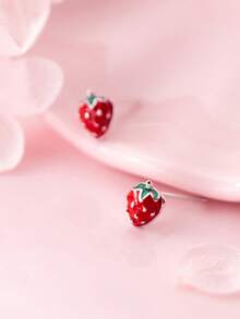 1 Pair S925 Sterling Silver Cute Strawberry Stud Earrings, Perfect Gift Choice For Christmas, Halloween And Thanksgiving, Party Accessories, Holiday Gift, Unique Design, Fashion Jewelry