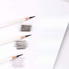 1 pieza Lápiz de carbón con anillo de oro blanco perlado, diseñado para el dibujo y la creación artística. Cada lápiz de carbón ofrece una experiencia de escritura suave, una expresión de detalles precisos y le ayuda a crear fácilmente hermosas obras de arte. El Body diseñado profesionalmente y el agarre cómodo garantizan comodidad incluso durante un uso prolongado. Adecuado para entusiastas del dibujo y creadores de arte, ya sea para el dibujo diario, el diseño de bocetos o la creación artística delicada, puede proporcionar un excelente rendimiento. (El color y el estilo se envían al azar)