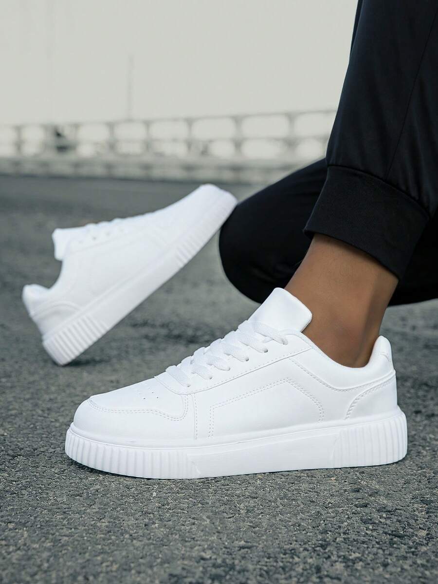 男女通用休闲鞋，尺码 36-45，系带软底平底舒适男士运动鞋，轻便低帮日常鞋，拼色圆头系带滑板鞋，男士休闲运动鞋