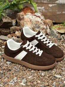 Tênis feminino casual versátil com estampa de leopardo, calçado esportivo moderno, confortável, durável, de borracha macia, respirável e leve, com patchwork, para mulheres - Castanho - Ver 4