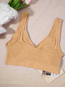 1pc Plus Size Solid Color Wire-Free Mesh Breathable Sports Bra