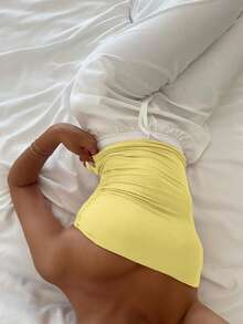 Camiseta básica sin tirantes elástica y ajustada de unicolor para mujer, apta para las cuatro estaciones, camiseta sin tirantes básica de primavera y verano, camiseta de moda - Amarillo - Ver 10