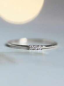 1 chiếc nhẫn đá Cubic Zirconia cổ điển, kiểu dáng nữ, thích hợp cho đám cưới, lễ đính hôn, ngày Valentine và các dịp khác. - Bạc - Xem 2