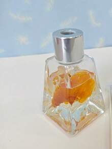 50ml Modern Aesthetic Reed Diffuser With Dried Blooms - Thoughtful Gift For Home Office Use.