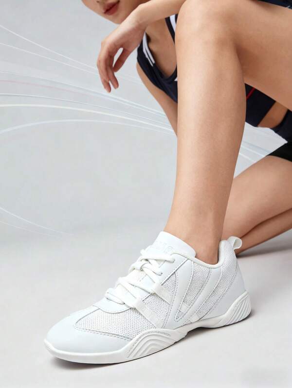 高品质专业训练鞋，比赛专用健美操鞋，耐磨橡胶鞋底，舞台表演舞蹈鞋，轻便透气的女士白鞋，适合春夏秋季。