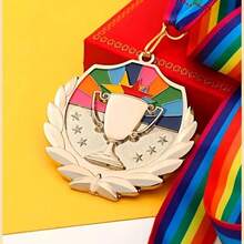 1枚优质锌合金奖牌 - 适用于运动和户外活动、马拉松、圣诞派对和装饰 - 提供粉色、金色、银色可选，体育比赛冠军奖牌，配有颈带，适用于体育运动、游戏比赛、道具、奖励、派对礼物和装饰、庆祝活动、团队运动、户外活动、各种比赛奖项