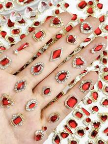 10/50 قطعة من إكسسوارات الأظافر الفاخرة المصنوعة من سبيكة ذهبية وحمراء لجو عيد الميلاد، تشمل الكريستال الراين، والقلب، والماس، والأوكتاجون الطويل، والماركيز، والقطرة الطويلة ثلاثية الأبعاد، مناسبة للارتداء اليومي وتزيين الأظافر DIY، مستلزمات الأظافر