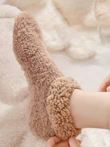 1 Pair Women's Warm Socks, Thermal Lined Mid-Calf Socks, Anti-Slip Grip Socks For Sleeping, Warm Feet In Winter