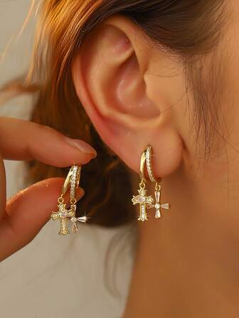 1 对奢华锆石双十字圈形耳环，独特设计优雅耳环适合女性日常佩戴、节日、派对、约会、礼物