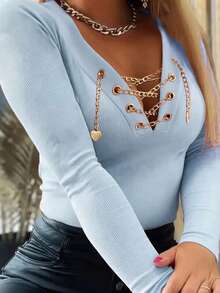 大码女式优雅V领长袖T恤，饰有金属十字链，时尚纯色休闲上衣，春季款 - 淺藍色 - 查看 1