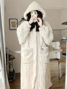 女士纯色提花休闲睡袍，保暖连帽宽松长袖法兰绒浴袍，适合秋冬季节，带口袋，可作睡衣穿着。 - 彩色 - 查看 5