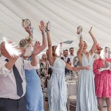 双排铃鼓（1 件装）：木制手持鼓铃铃鼓配金属铃铛 - 婚礼和派对的理想打击乐器最佳礼物、婚礼装饰、家居装饰、房间装饰派对礼物新娘