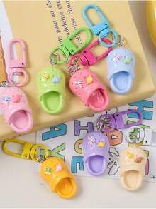 "Móc khóa mini nhiều màu sắc: Được chế tác tinh xảo, những phụ kiện đáng yêu này có thiết kế thu nhỏ dễ thương với màu sắc rực rỡ cùng các chi tiết tinh tế, hoàn hảo để thêm nét vui tươi và phong cách cho chìa khóa hoặc túi xách của bạn." - Nhiều màu - Xem 13