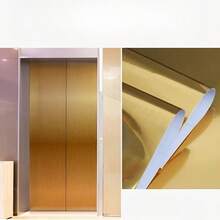 1卷金色不锈钢纹理自粘墙纸，适用于厨房装饰。金色拉丝金属外观，不锈钢材质，即撕即贴，防水防潮，适用于DIY橱柜装饰和家居装饰。 - 金色 - 查看 7
