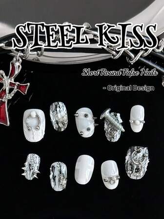 原创设计，手工制作，10片垃圾朋克风格美甲贴片，短款按压式美甲贴片，（尖头、管状、棺材形），白色法式尖头美甲贴片，重金属朋克风格，饰有螺丝和铆钉环元素，尖头款贴片上点缀着各种铆钉，透明白色完美呈现于指尖。