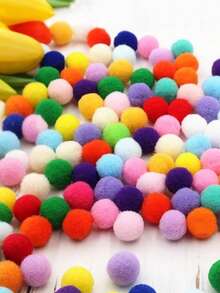 100个迷你绒球,手工毛绒球,色彩鲜艳的彩虹绒球,涤纶工艺球,毛毡套装,毛毡板,2025年毕业季装饰,家居用品,派对用品,复活节礼物,节日派对装饰,悬挂饰品和DIY项目 - 非常适合手工制作配件,母亲节,婚礼季,毕业季,送给家人和朋友的礼物,比最小的硬币还要小一点。迷你 - 彩色 - 查看 4