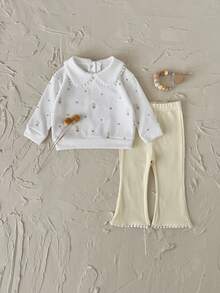 2 件套女婴花卉刺绣彼得潘领长袖运动衫和荷叶边下摆裤子套装，春秋 - 白色 - 查看 8