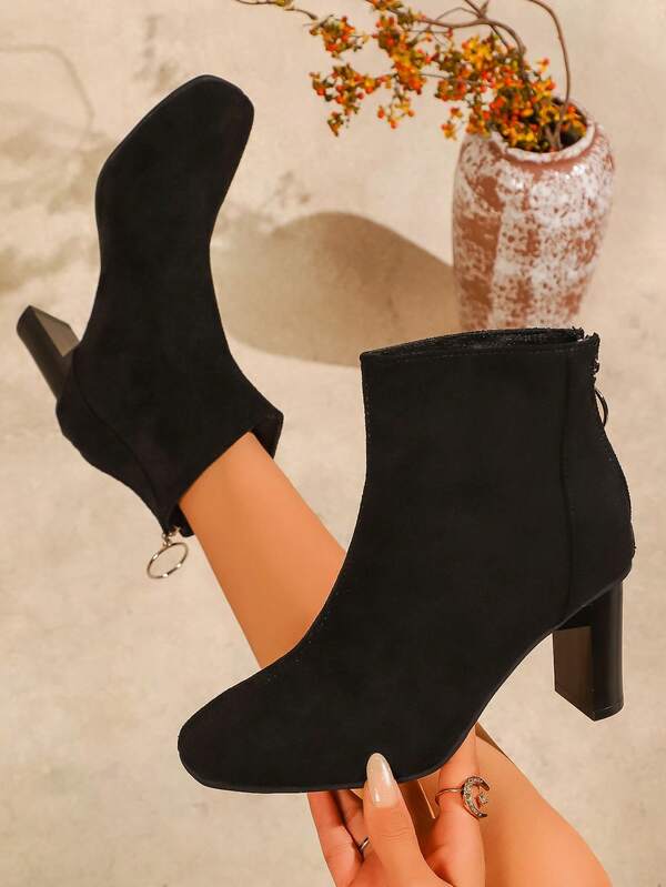 1 Pair Black Solid Color Sexy Back Zipper Women's British Style Fleece Warm High Heel Ankle Boots With Square Toe Design, Elegant Side Zipper Chunky Heel Chelsea Boots, Fashionable Short Velvet And Bare Boots For Holiday, Office Party, Winter