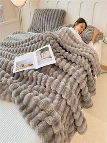 1pc Super Soft Large Striped Plush Blanket, Wide Striped Cutout Faux Fur Blanket, Pink Bedroom Decor Plush Blanket, Milk Plush Halloween Flannel Throw Blanket, Casual Nap Blanket, Office Nap Small Throw Blanket, Room Decor Fleece Blanket And Throw - Multifunctional Polyester Bedspread, Perfect Christmas Gift - Light Grey - View 11