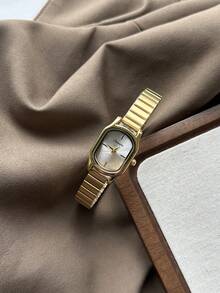 1款椭圆形复古风格金色竹节表带石英女表，优雅精致，适合日常佩戴、生日礼物、派对及其他场合。 - 金色 - 查看 3